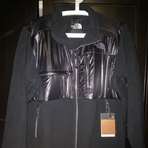 The North Face 95 Retro Denali Black Matte Shine